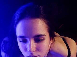 Erotische videochat -Angry-Fox-