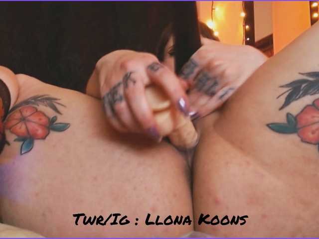 Foto's -LlonaKoons [none] cuenta regresiva, [none] ganados, [none] para el show! #pvt #tattoo #dildo #play #latina