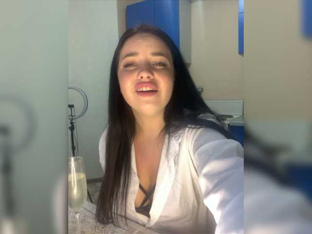 Uitzending screenshots -Louise-