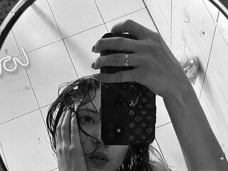 Erotische videochat Adri-curly