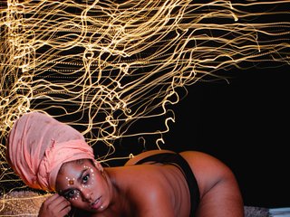Foto van het profiel african-doll