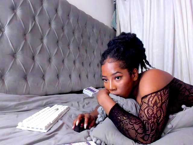 Uitzending screenshots Afro-goddess