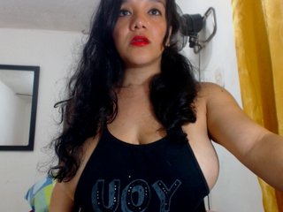 Foto's afroditashary I have my shaved pussy for you love, all my squirt