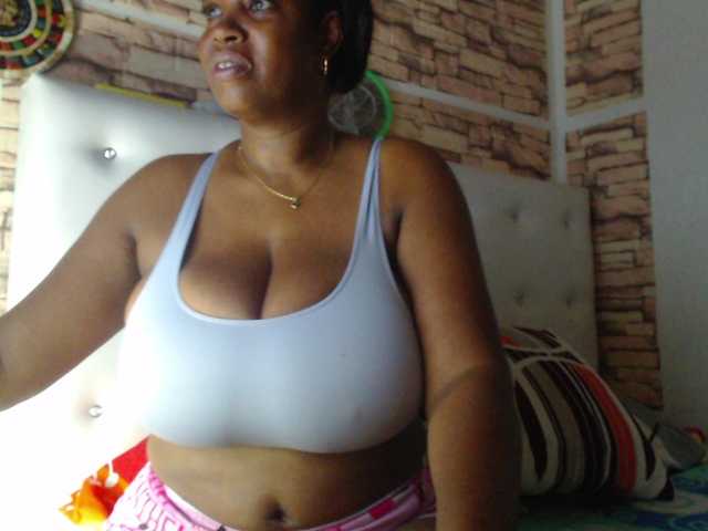 Foto's agatafox #mature #ebony #big tits #play lovense #latina #lovense