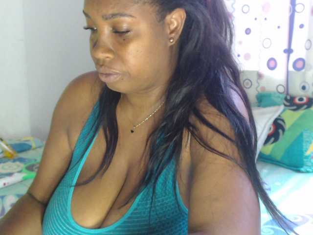 Foto's agatafox #mature #ebony #big tits #play lovense #latina #lovense