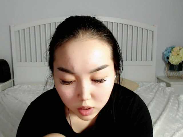 Foto's AkemiChu Hello! Today I got a new toys, I'm ready to have fun and make something naughty, pvt is open! #asian #young #18 #cute