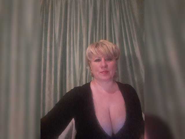 Foto's Alenka_Tigra Requests for tokens! If there are no tokens, put love it's free! All the most interesting things in private! SPIN THE WHEEL OF FORTUNE AND I SHOW EVERYTHING FOR 25 TOKENS