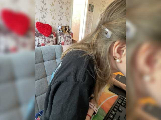 Uitzending screenshots NeZabudka-