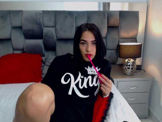 Foto's AleshaHott Hi I'm Alesha.. and my pussy wanna play with your cock today @cumshow 380