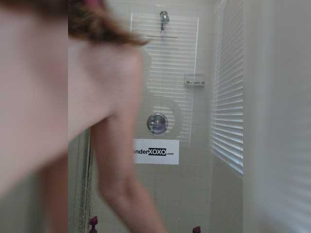 Foto's AliceWonder Welcum to my Wonderland! All tips welcum! Help me stay in the top 100 contest this week! Tips appreciated if you're enjoying shower time fun!Find me xalicewonderxoxo at most cyber spaces!