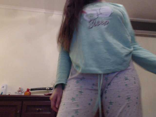 Uitzending screenshots AlinaBertie3