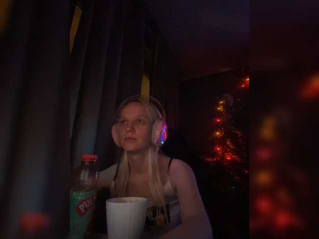 Uitzending screenshots AlisaBoom