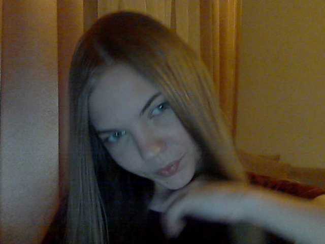 Foto's alisekss8 Hello boys!) I'm Alice, I'm 24. Subscribe to me and put a heart!) Subscription for tokens!)