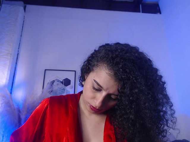 Foto's Alizon- Guys!! Let´s have some horny Fun My body wants youGoal - Oil all body + Striptease & Masturbate