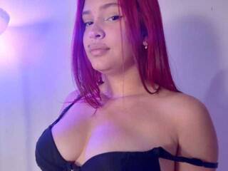 Erotische videochat Alyson-red