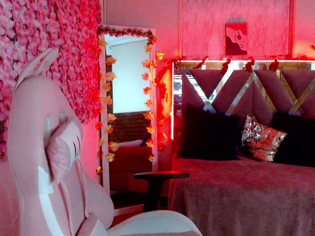 Uitzending screenshots amonet-tay