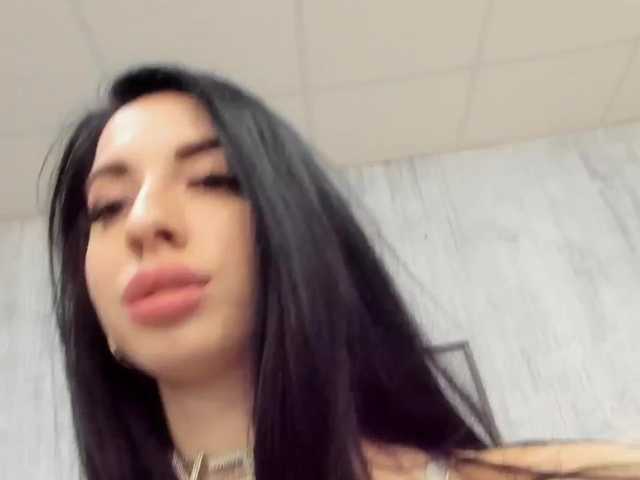 Foto's AngelEyesX lets go play bb you ll like lush is on make my pussy wet and make me crazy and lets go play in pvt make you cum