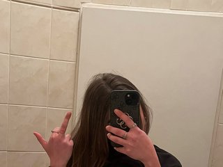 Erotische videochat anirie_findom