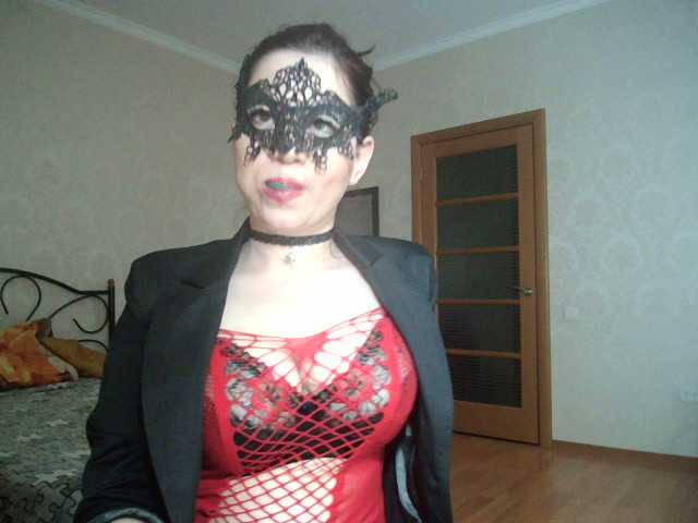 Foto's Anti-sexs Hello, Handsome! My name is Camille) I want to dream of you every night in erotic dreams....Stay in my chat and show me how generous, passionate and hot you are....