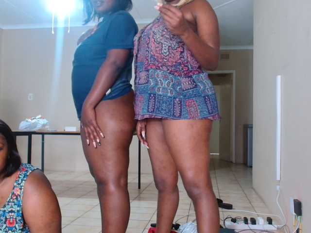 Uitzending screenshots AppleAssDiva