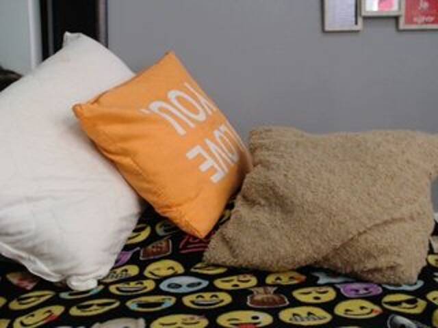 Uitzending screenshots ArianaRoberts