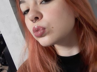 Erotische videochat Ariel-red