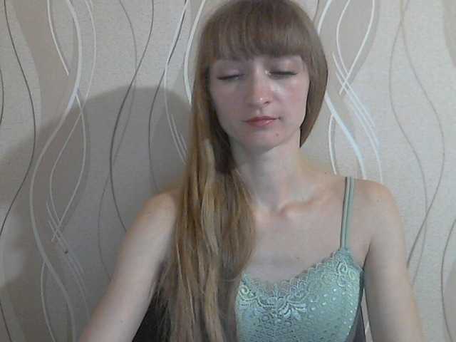 Uitzending screenshots AsyaBlond