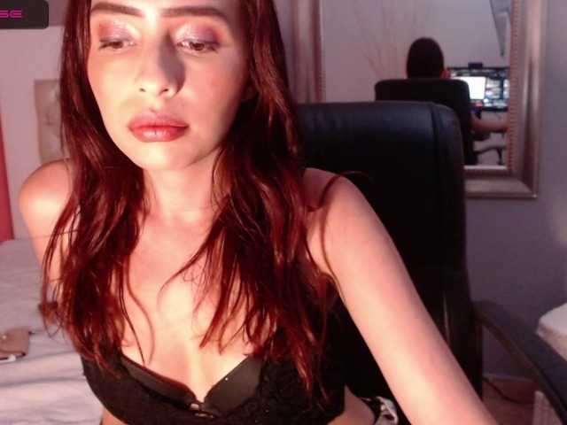 Foto's aurabeaker #lovense#latina#hot#cum#ass#pussy#show#flash#pvt#pm#smoke#skinny