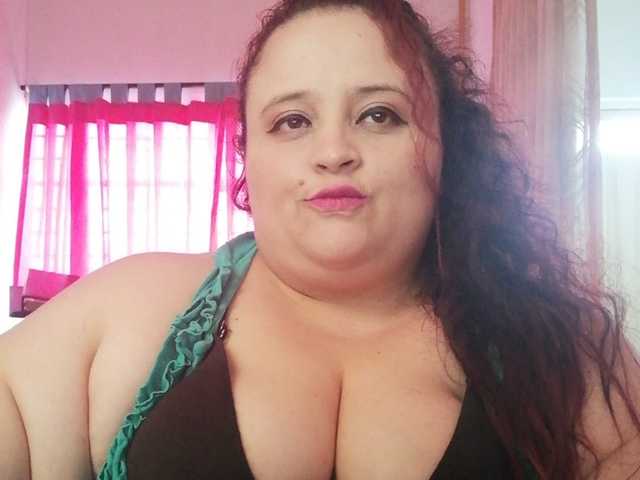 Foto's BBW-Horny Sexy curvy latina with big tits and big ass, we have fun for a while bb