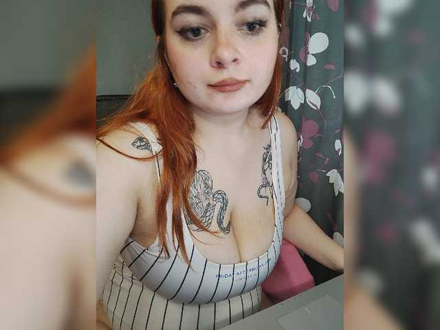 Foto's BBWMarcy Heya everyone ) My pvt is open) Let's fuck my pussy and cum together ) 5tk hard vibe make me cum so soon