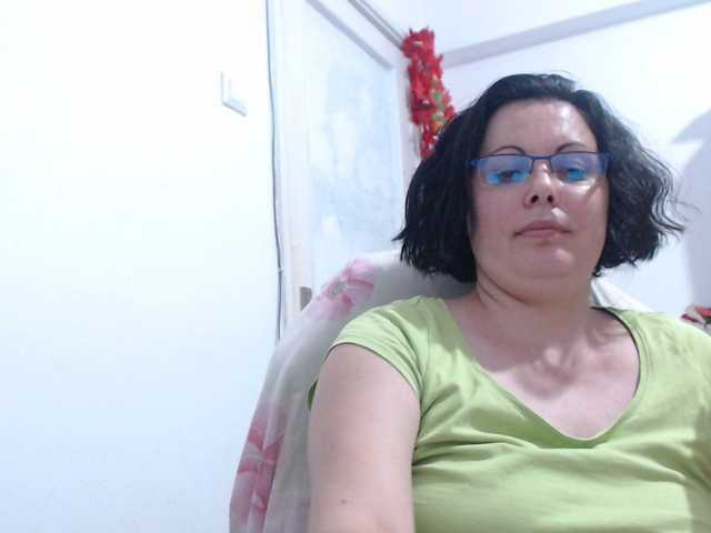 Foto's BeautyAlexya Give me pleasure with your vibes, 5 to 25 Tkn 2 Sec Low`26 to 50 Tkn 5 Sec Low``51 to 100 Tkn 10 Sec Med```101 to 200 Tkn 20 Sec High```201 to inf tkn 30 Sec ult High! tip menu activa, or private me!Lets cum together