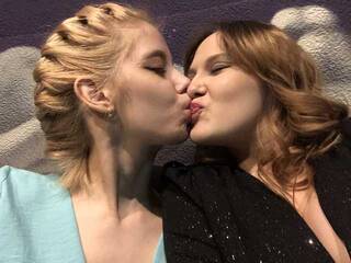 Erotische videochat BlondiPolli