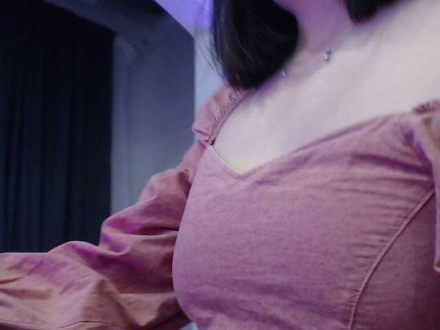 Foto's bmwlovee Hello. Welcome to my room my dear. i'm kim and i'm new here#new #nonude #tits #asian