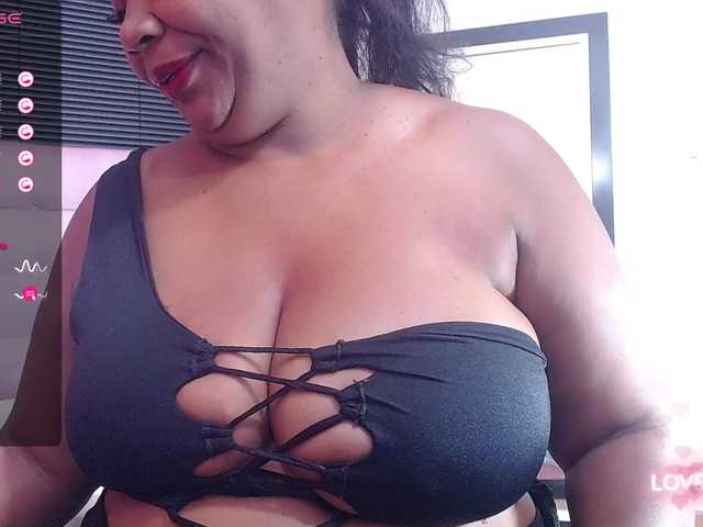 Foto's brownmommy Wanna enjoy with a kinky mommy? buzz my big kitty until make squirtLUSH IS ON TOKENS MAKE MY PUSSY DRIPS @remain