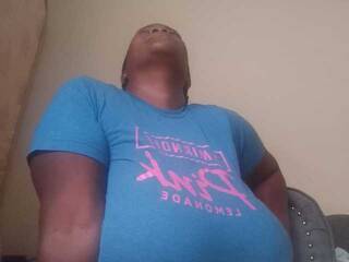 Erotische videochat BustyDee