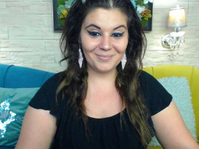 Uitzending screenshots BustySarrah