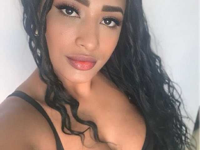 Foto van het profiel CAMILAHOTTERX