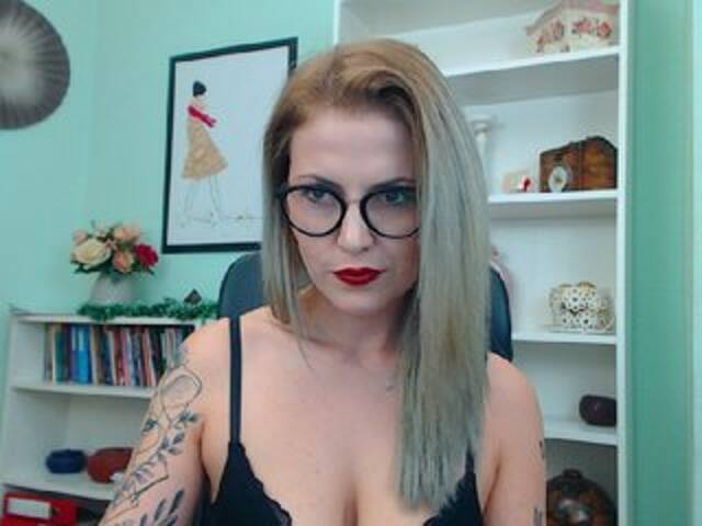 Uitzending screenshots Candy-Like