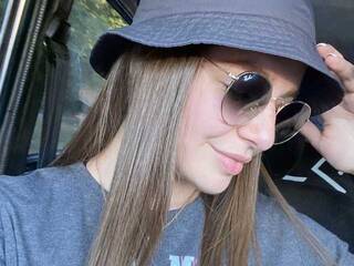 Erotische videochat CarlieActive