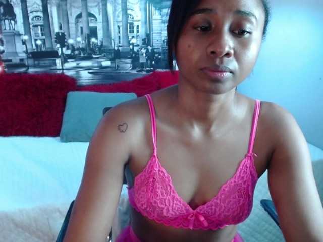 Uitzending screenshots CarolinnHub