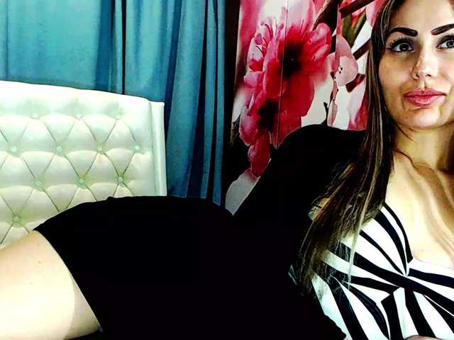 Foto's Cassssablanca Cam2cam in private chat or in group chat