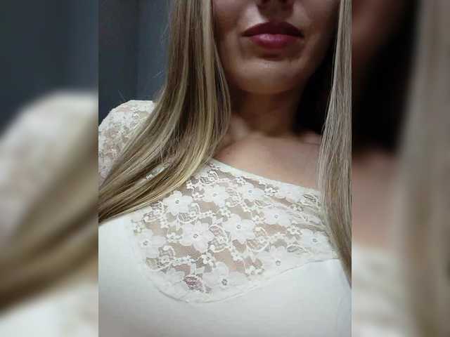 Foto's Cassssablanca Cam2cam in private chat or in group chat