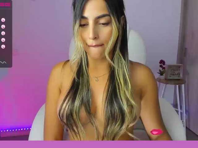 Foto's CATARUIZ Titty Tuesday!! are you ready to cum for me?