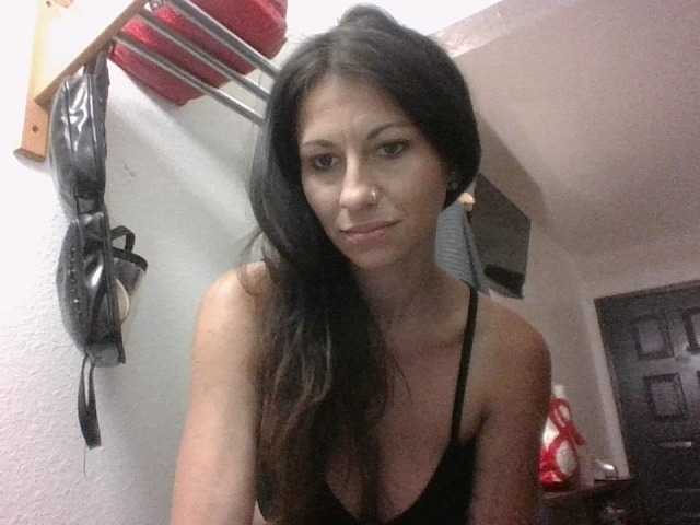 Uitzending screenshots KriisiLovee