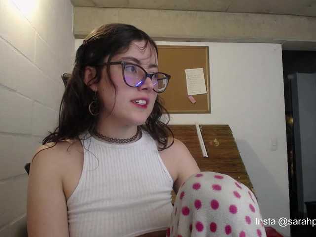 Foto's cherrybunny21 Hi papi, can you make me cum? LOVENSE ON #shaved #student #natural #tiny #daddy