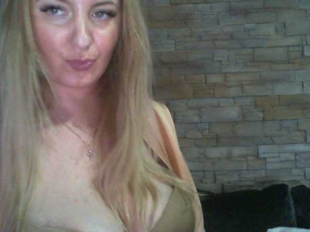 Uitzending screenshots ChristinaHotX