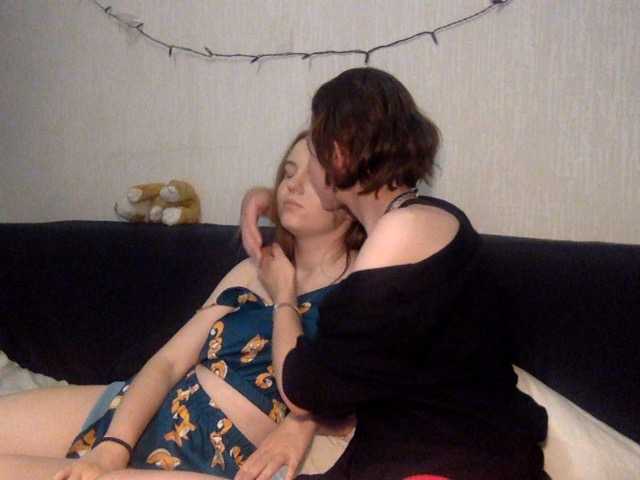 Uitzending screenshots CleoAndTiena