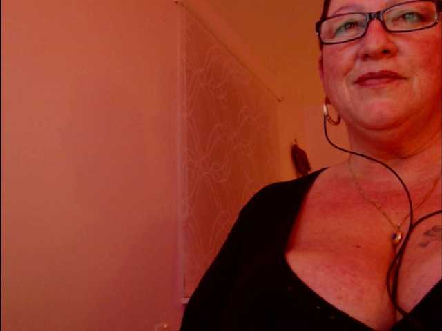 Foto's Connyat99 Make Mistress Conny happy with the vibration 201 ultra high kiss tits flash 80 tips guys kiss only german here pm 20Domi 5 min steuern 200 tips