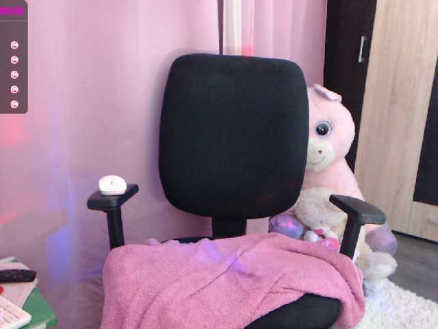 Uitzending screenshots MedeeaPink11