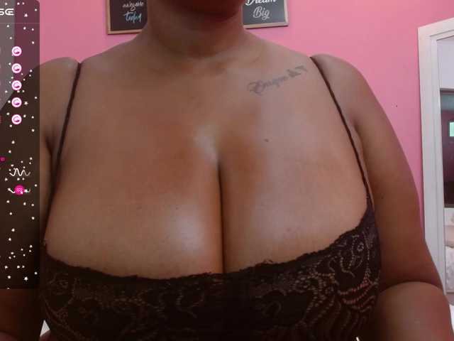 Uitzending screenshots curvymommyy
